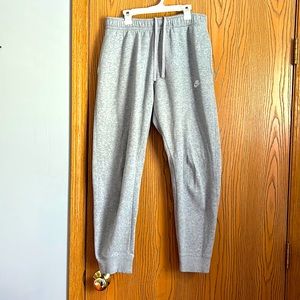 Men’s grey Nike sweats.
